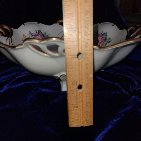 J L Menau Footed Porcelain Center  Bowl - Vintage - Picture 12 of 12